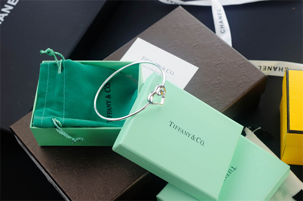 Tiffany Bracelet 011